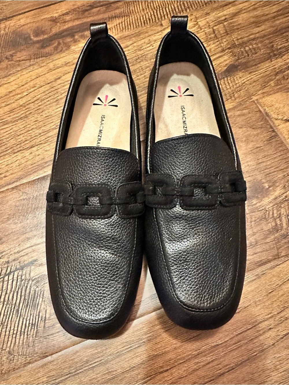 Isaac Mizrahi Live Black Leather Loafers Women’s Size 9M Slip-On